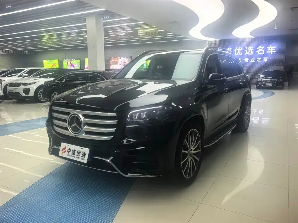 Mercedes-Benz GLS — фото 1