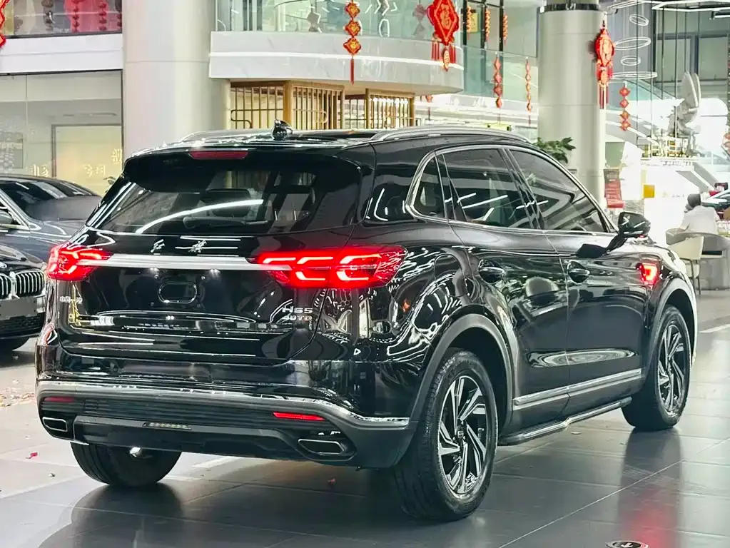 Hongqi HS5 — фото 4