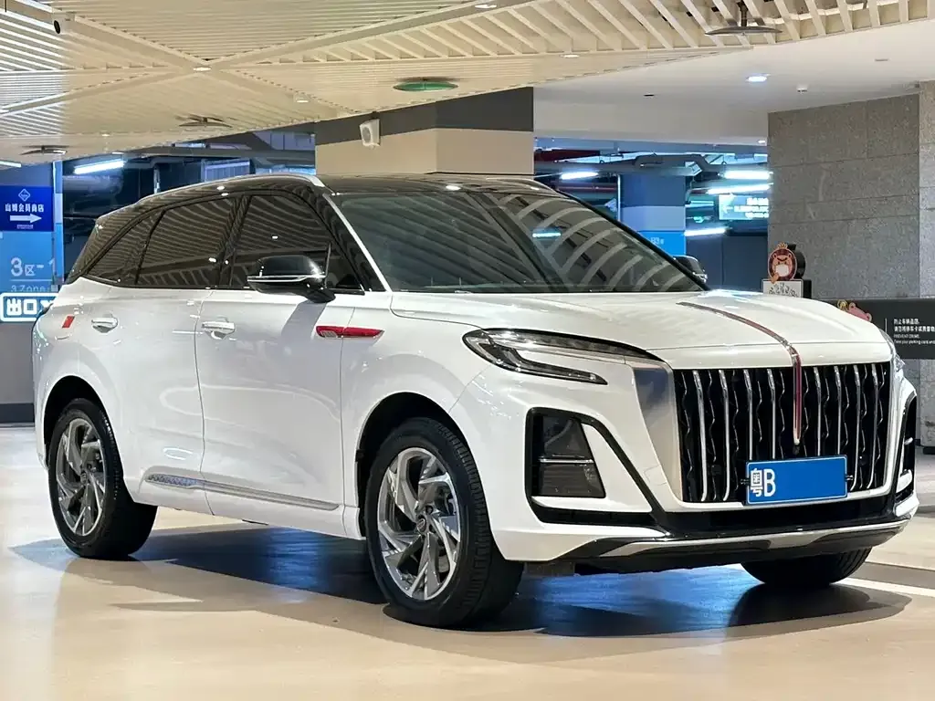Hongqi HS3 — фото 10