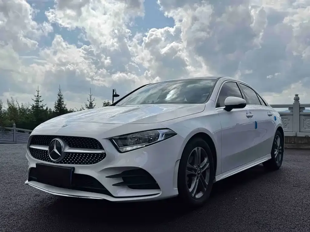 Mercedes-Benz A-Class — фото 1