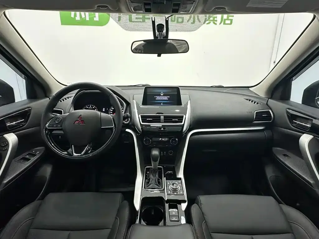 Mitsubishi Eclipse Cross — фото 4