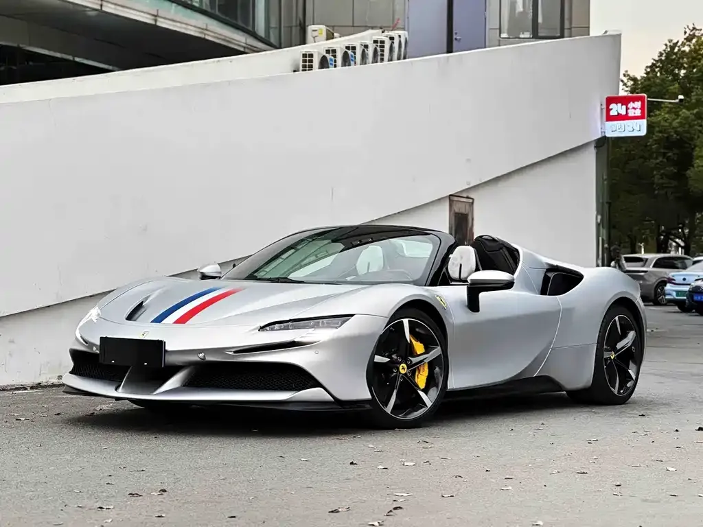 Ferrari SF90 — фото 1