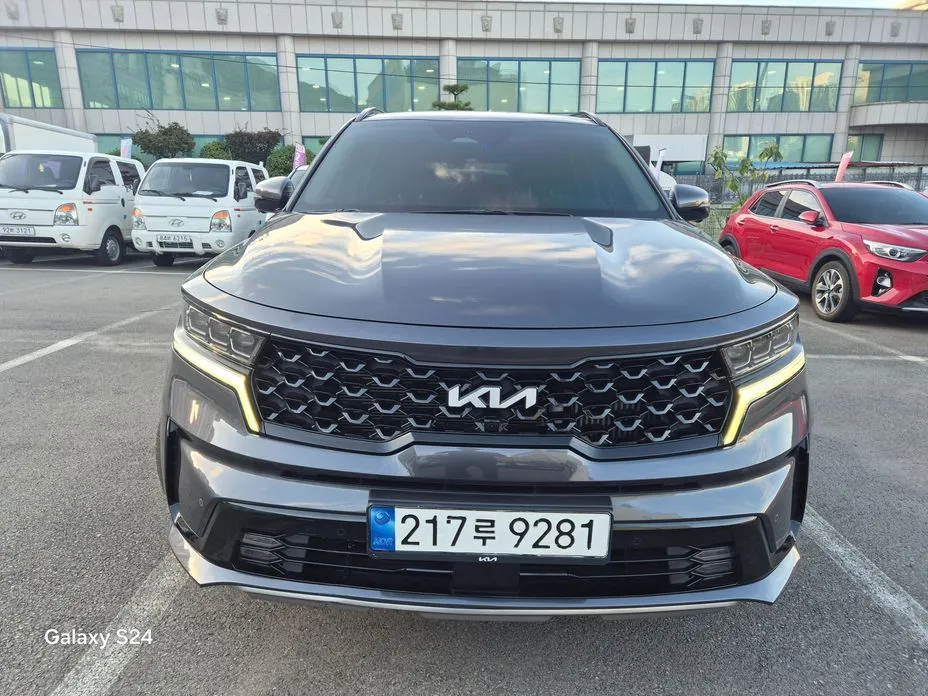 Kia Sorento — фото 3