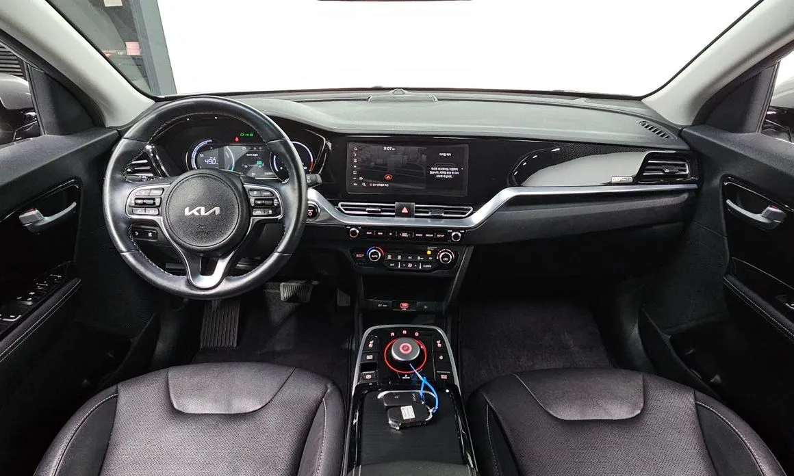 Kia Niro — фото 7