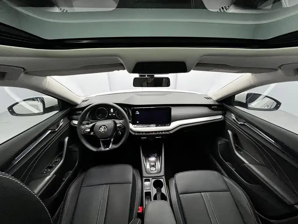 Skoda Octavia — фото 9