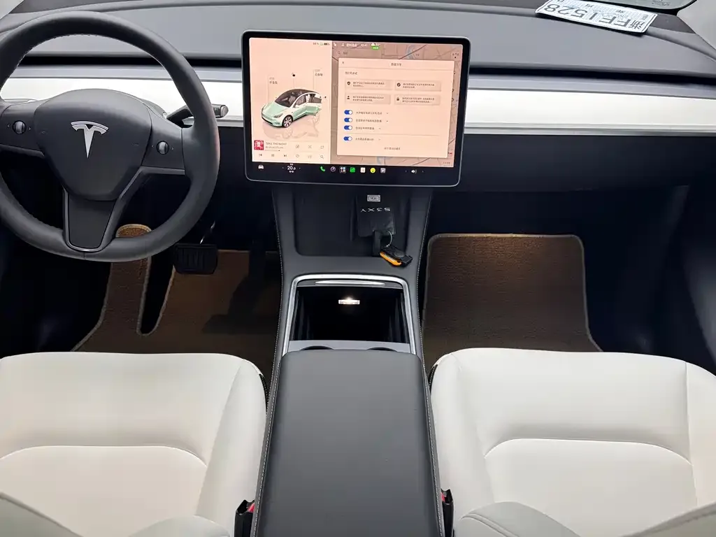 Tesla Model Y — фото 2