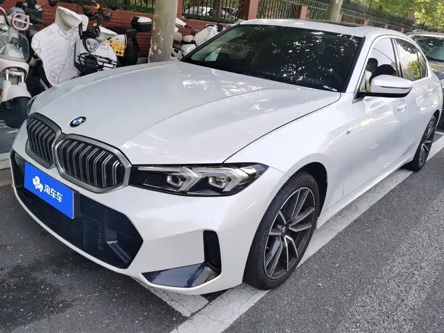 BMW 3 Series — фото 1