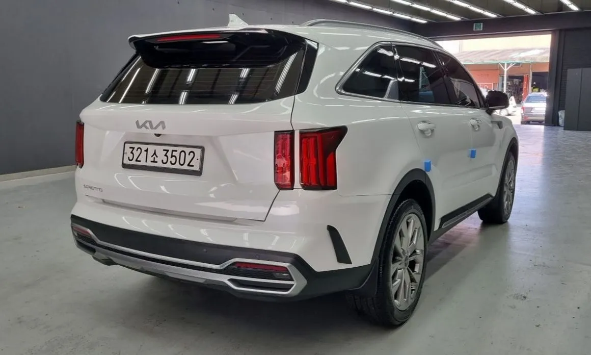 Kia Sorento — фото 4