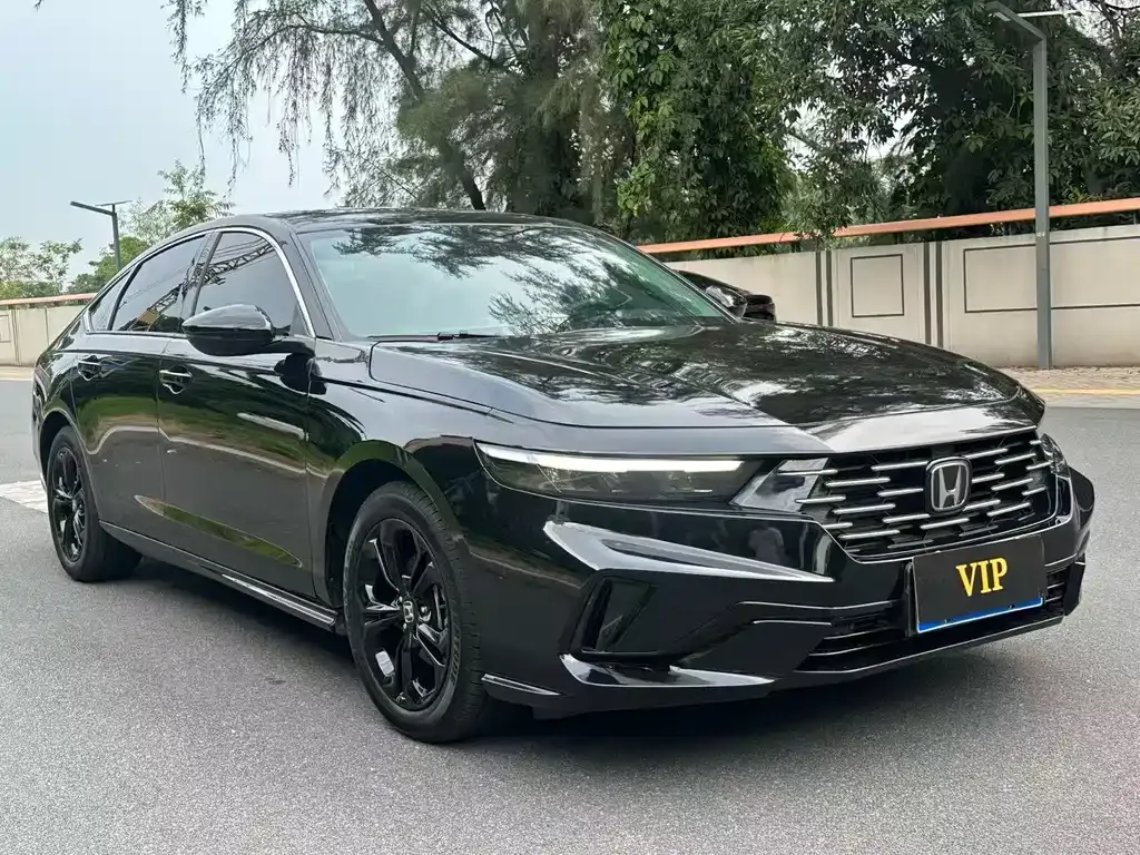 Honda Accord — фото 4