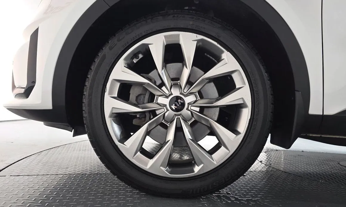 Kia Sorento — фото 4