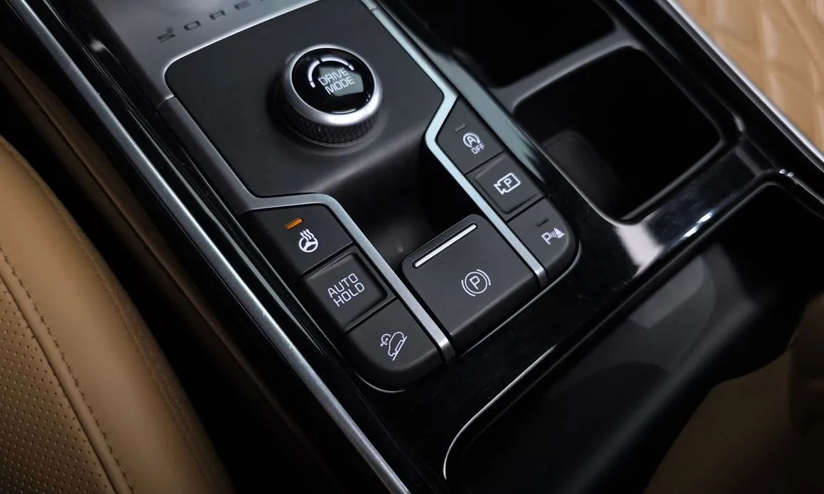 Kia Sorento — фото 3
