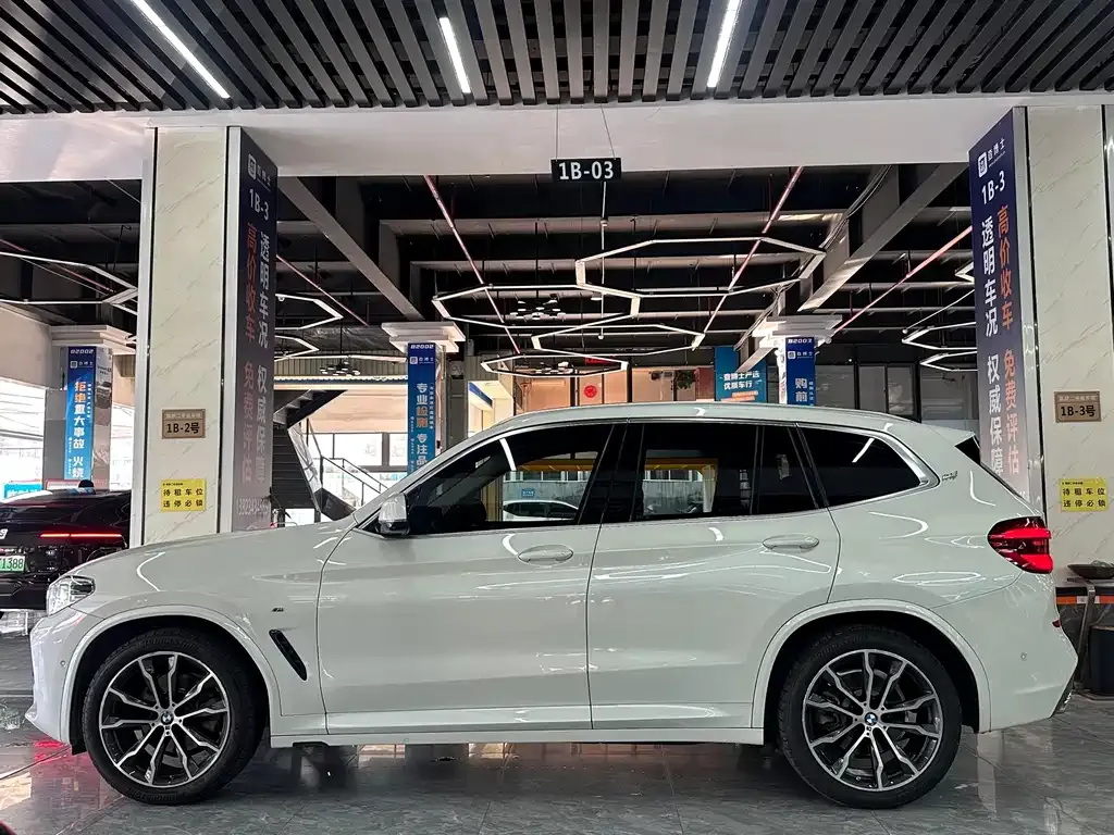 BMW X3 — фото 7