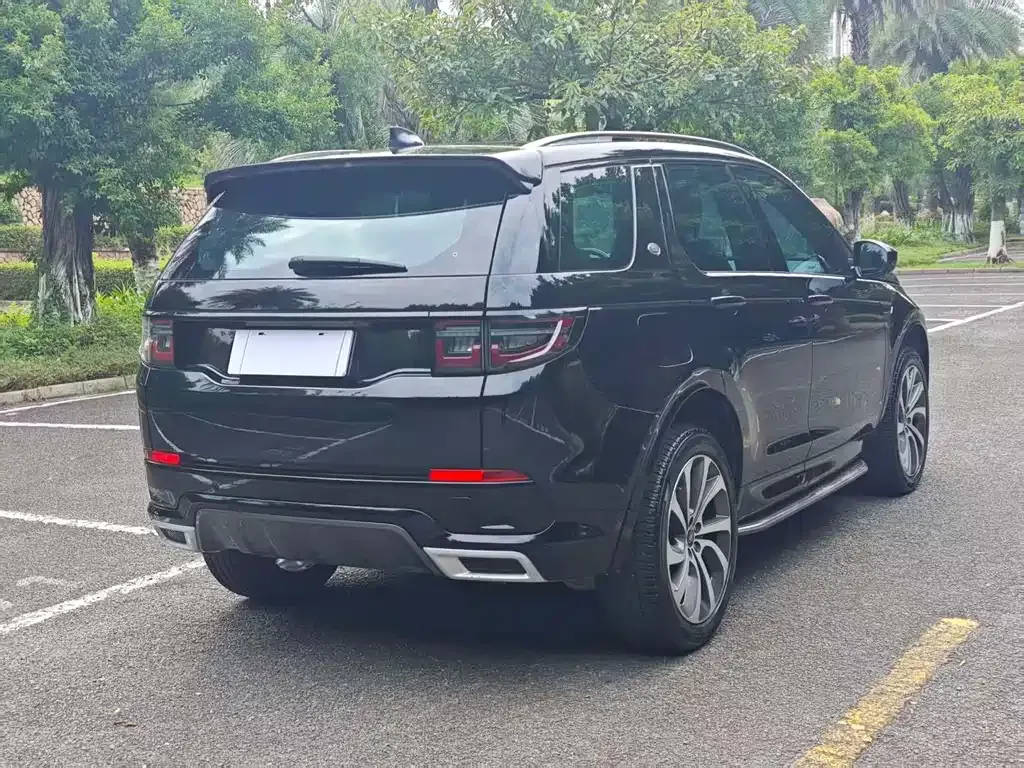 Land Rover Discovery Sport — фото 10