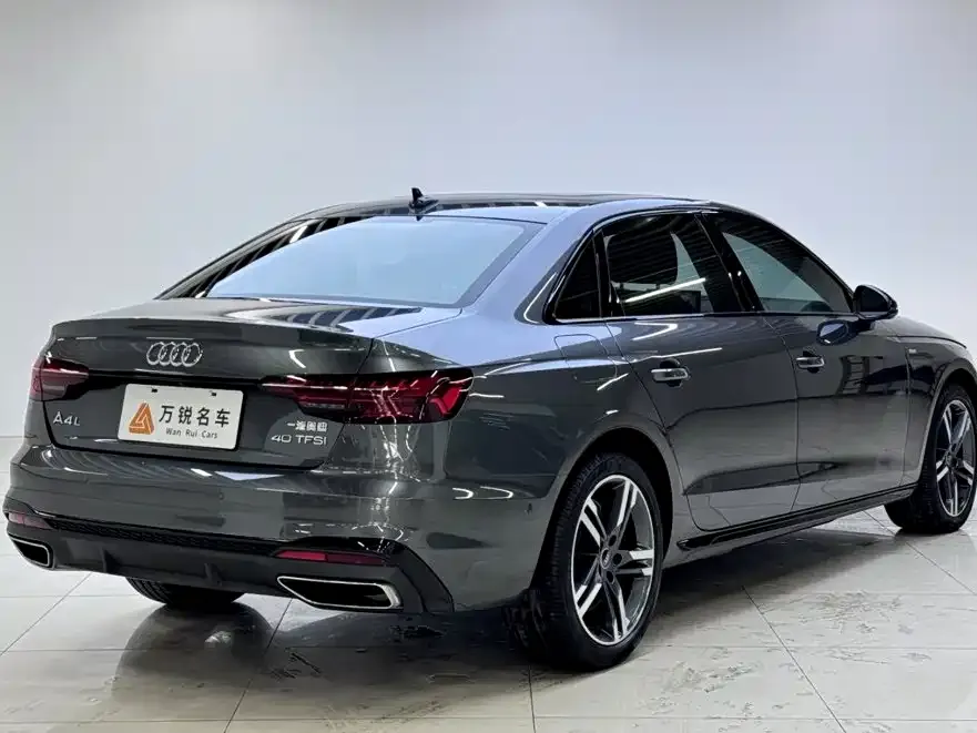 Audi A4L — фото 5