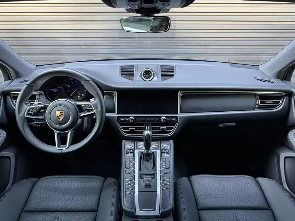 Porsche Macan — фото 3