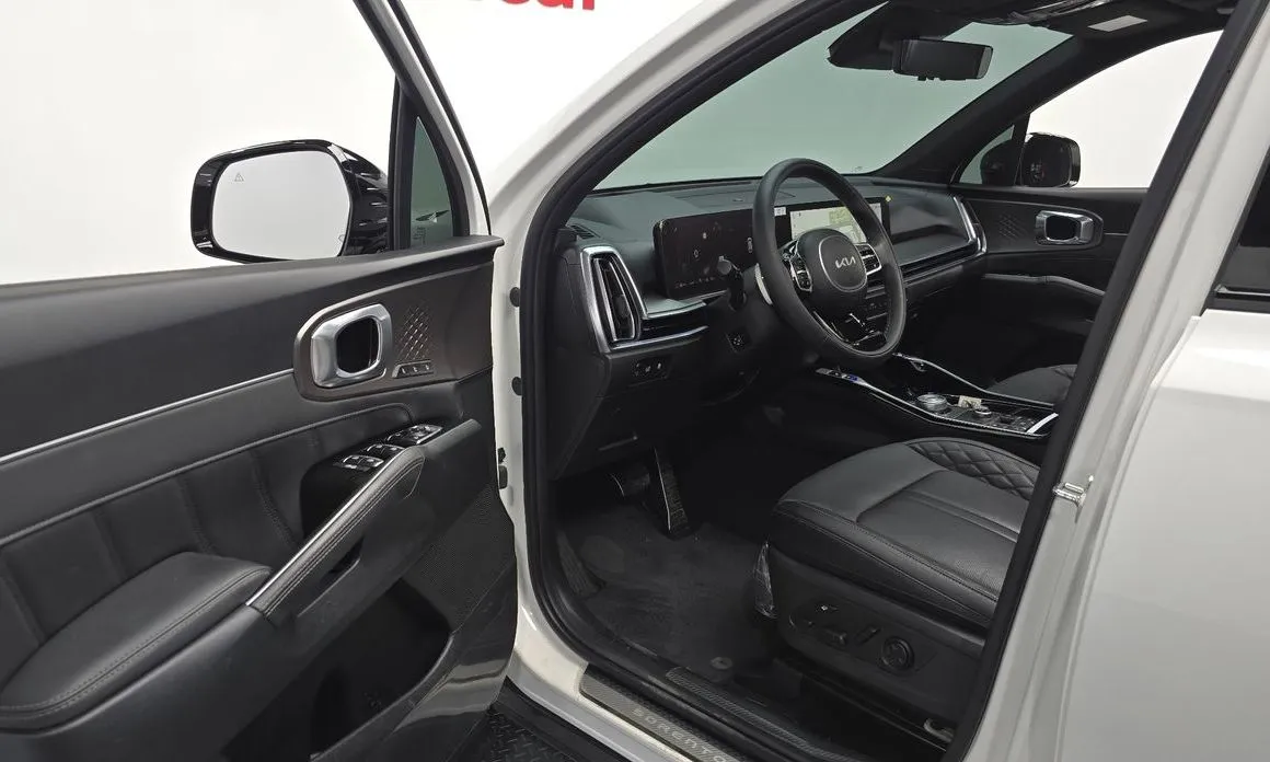 Kia Sorento — фото 9