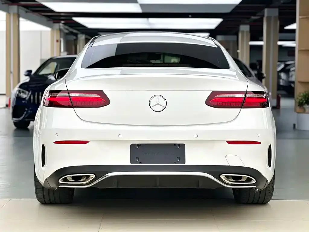 Mercedes-Benz E-Class (Import) — фото 6