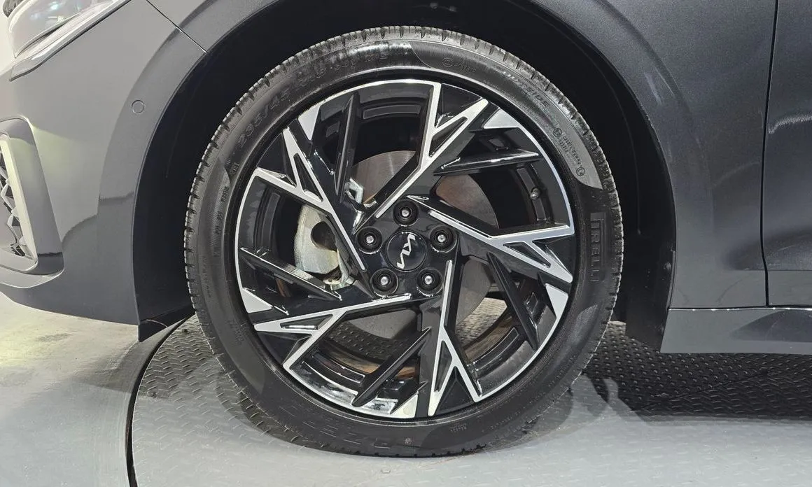 Kia K5 — фото 9