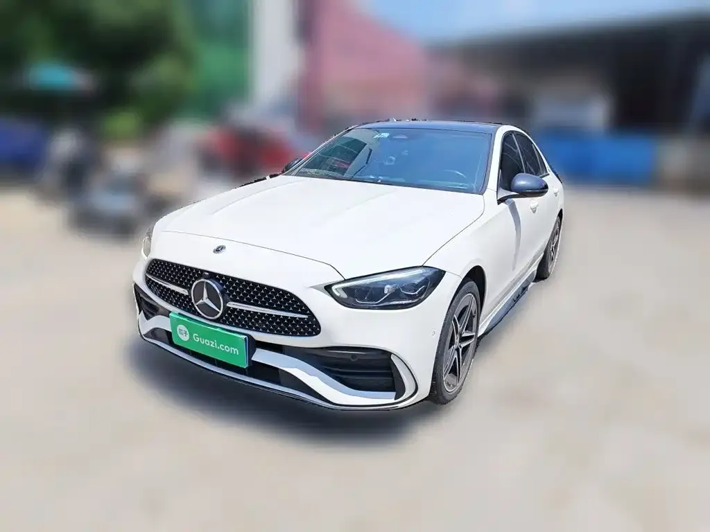 Mercedes-Benz C-Class — фото 1