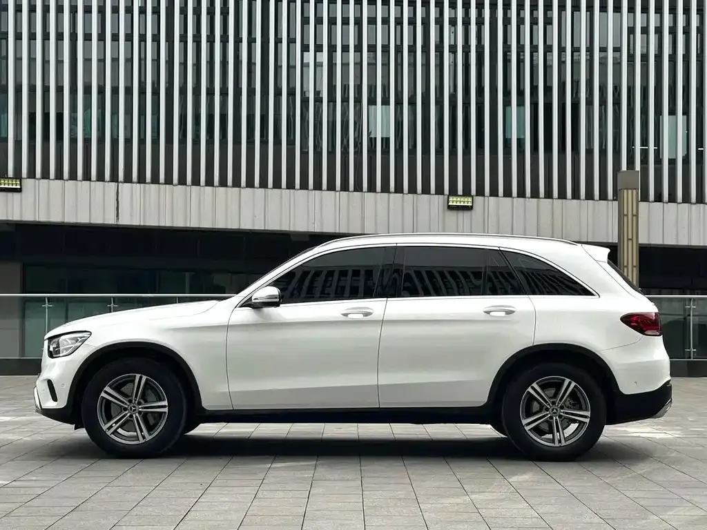 Mercedes-Benz GLC — фото 7