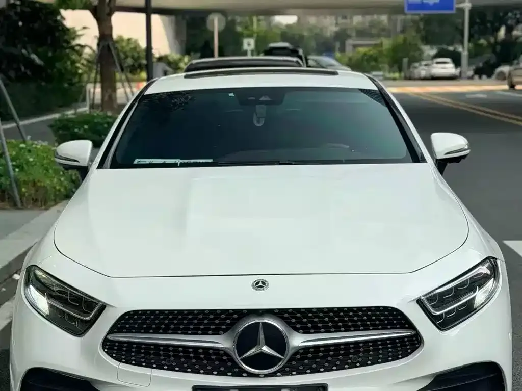 Mercedes-Benz CLS — фото 2