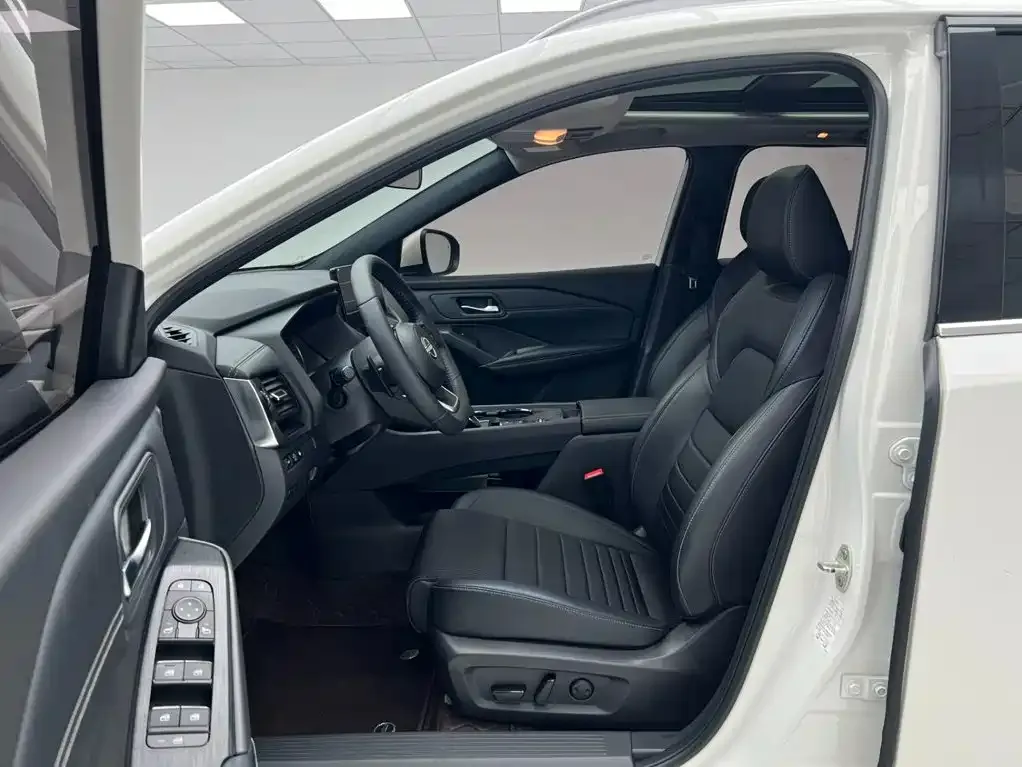 Nissan Qashqai — фото 10