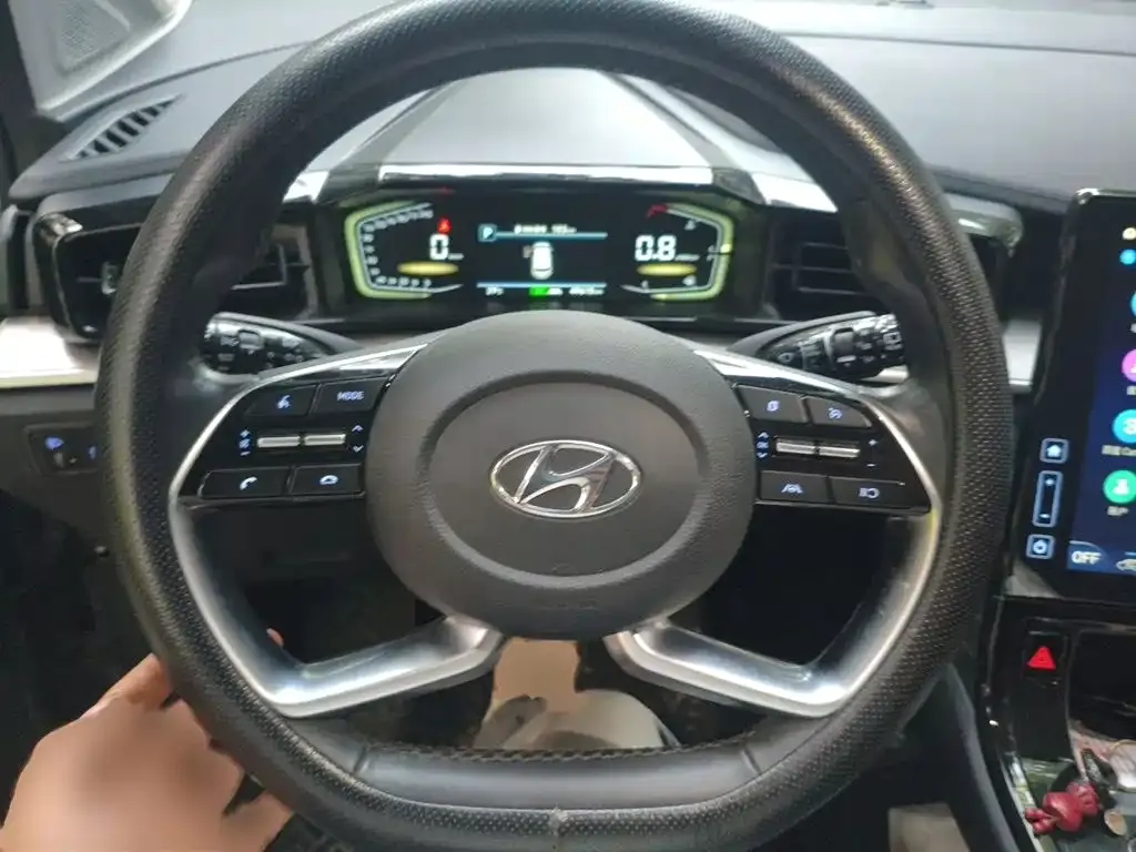 Hyundai Custo — фото 7