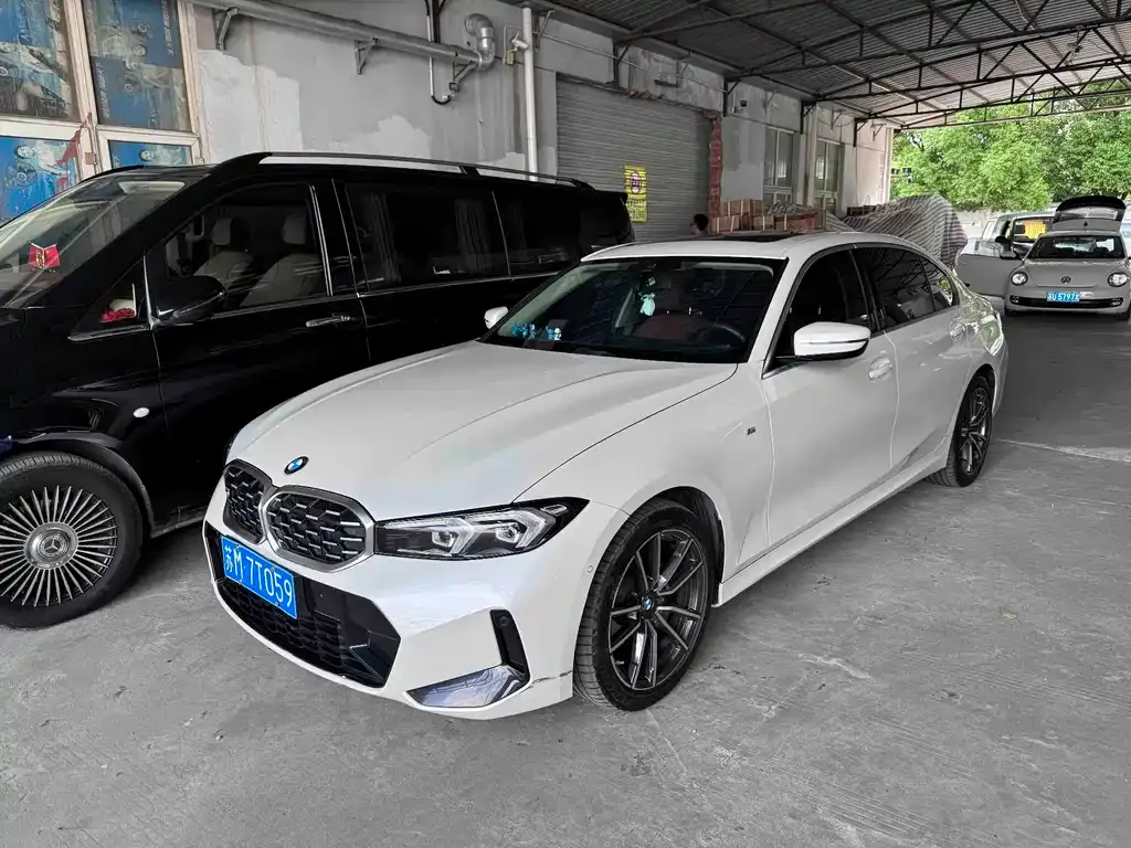 BMW 3 Series — фото 1
