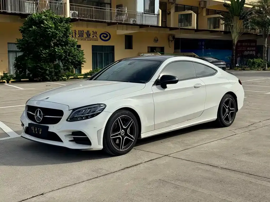 Mercedes-Benz C-Class (Import) — фото 2