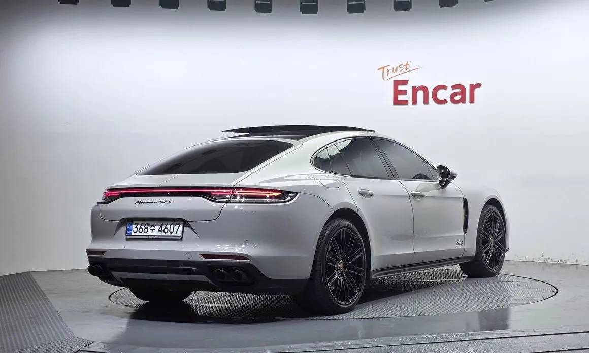 Porsche Panamera — фото 4