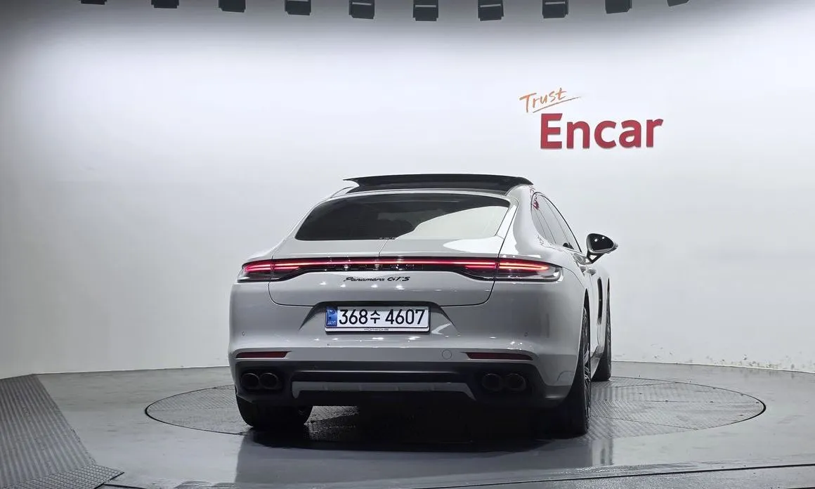 Porsche Panamera — фото 8