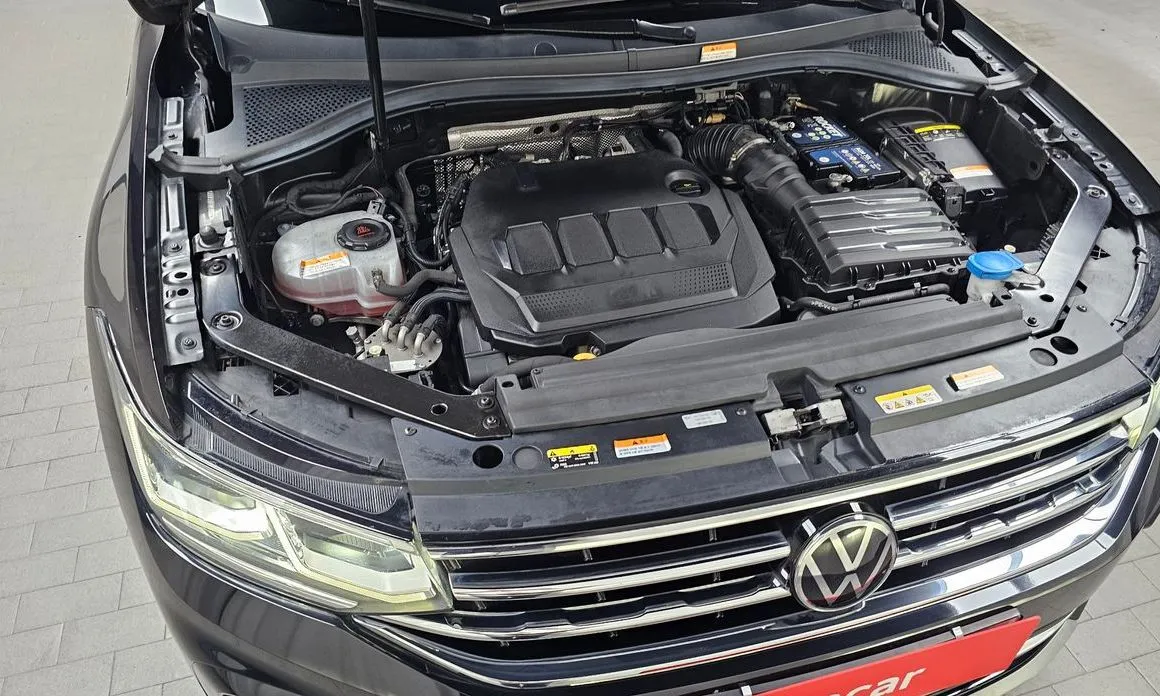 Volkswagen Tiguan — фото 9