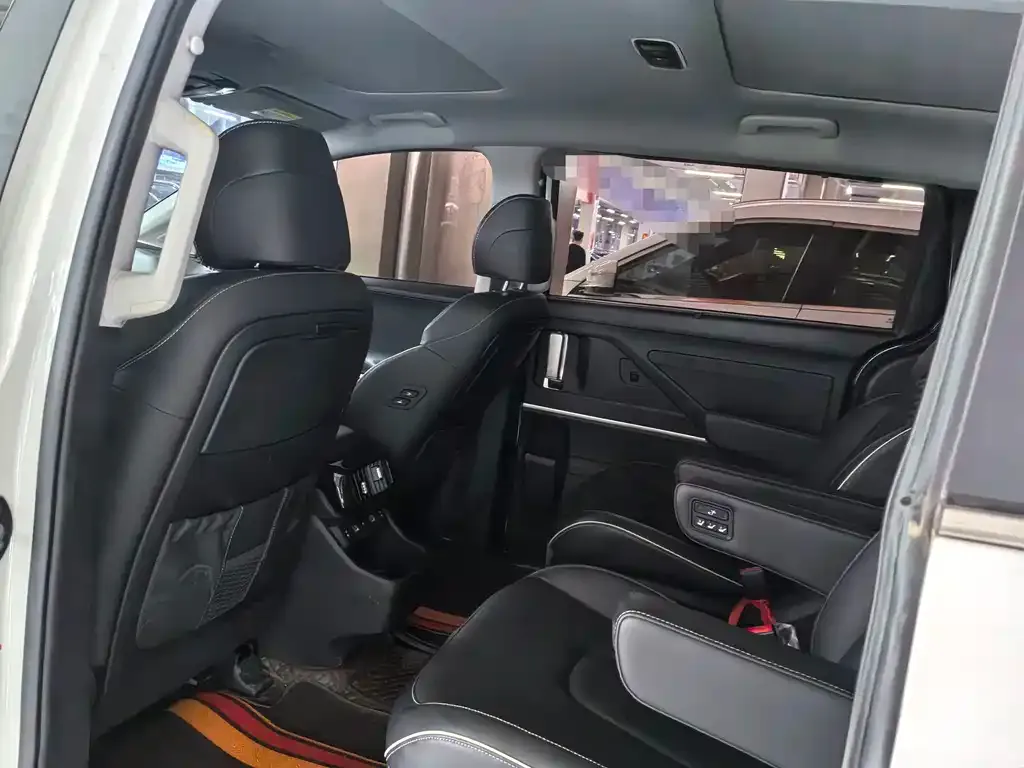 Hyundai Custo — фото 10