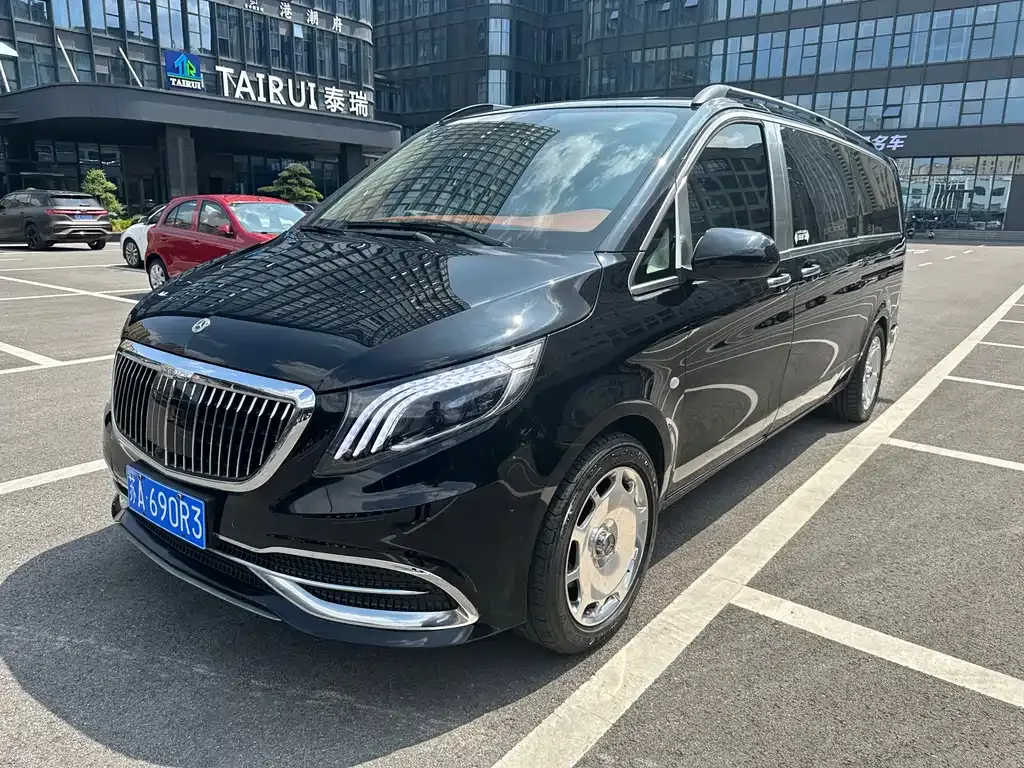 Mercedes-Benz Vito — фото 1