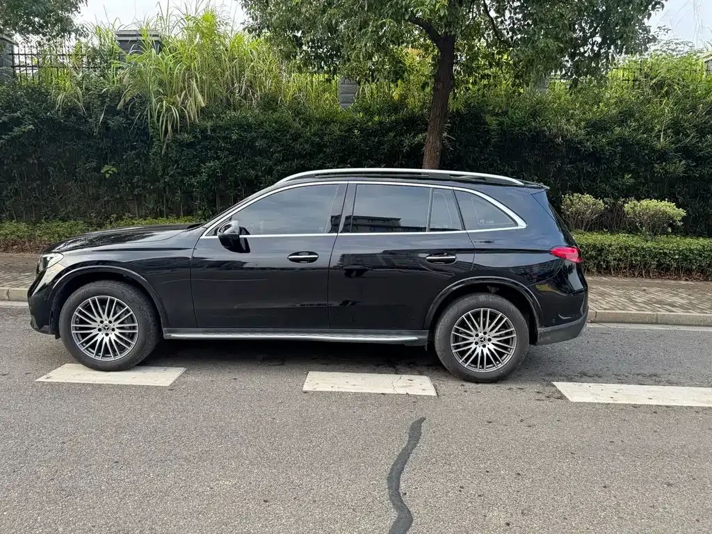 Mercedes-Benz GLC — фото 6