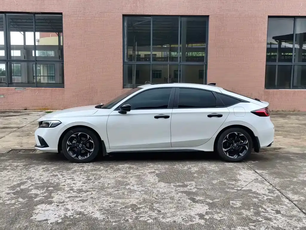 Honda Civic — фото 6