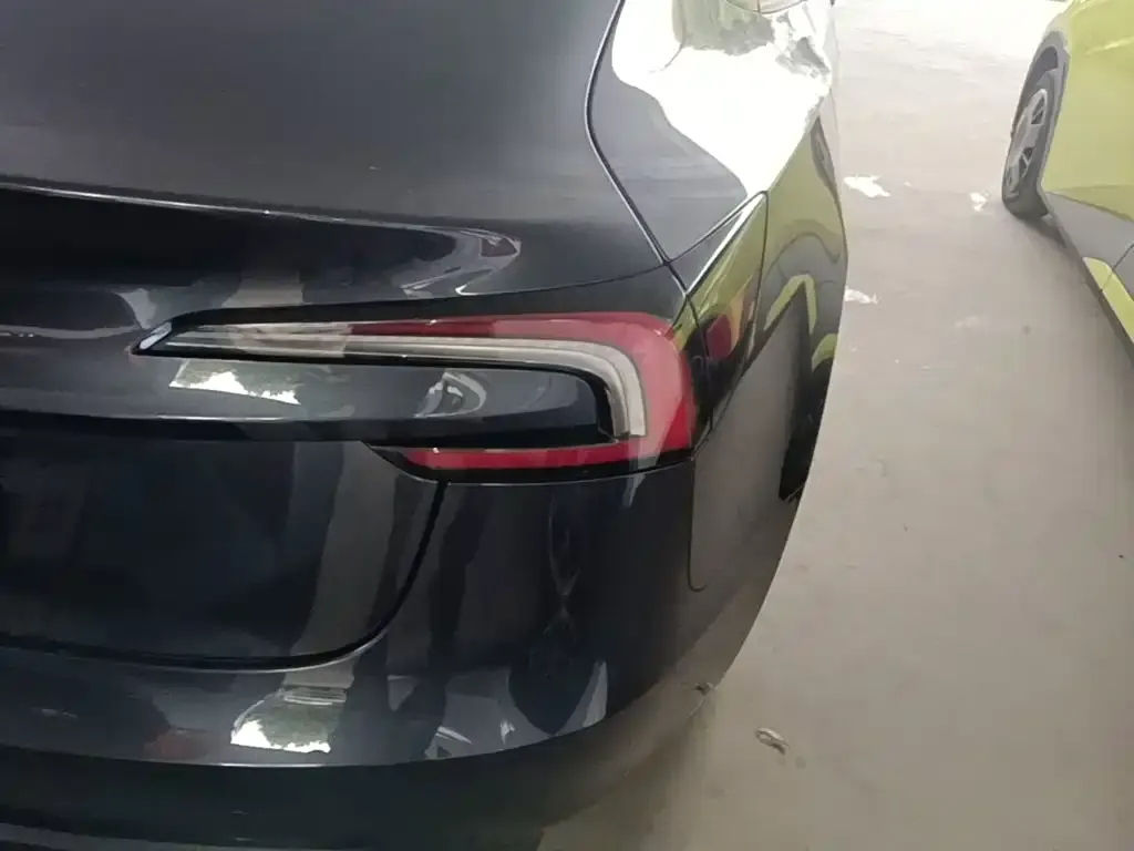 Tesla Model 3 — фото 2