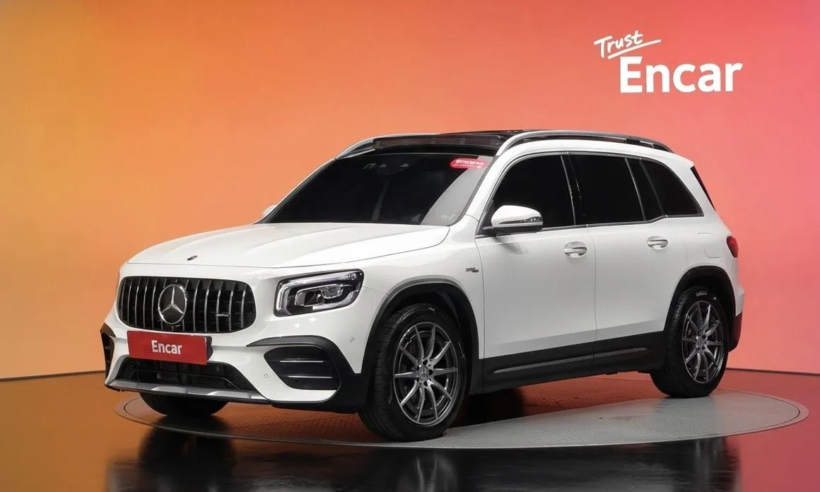 Mercedes-Benz GLB-Class — фото 1