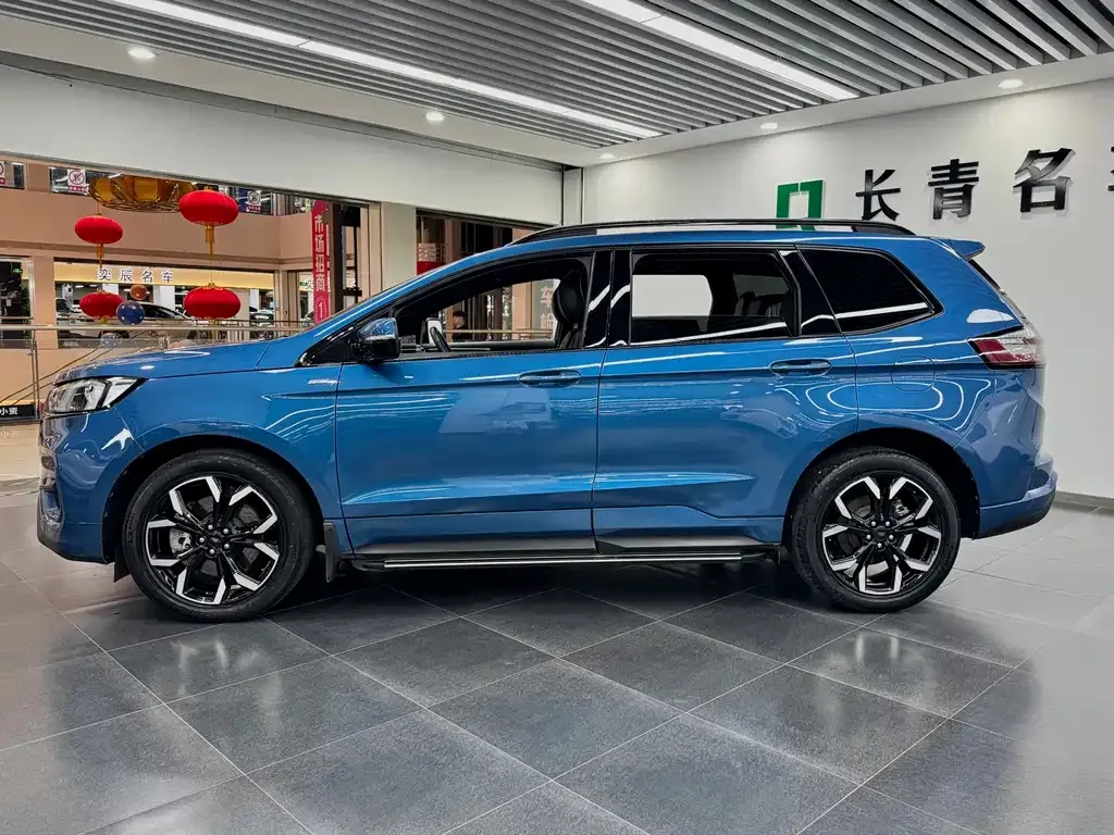 Ford Edge — фото 7