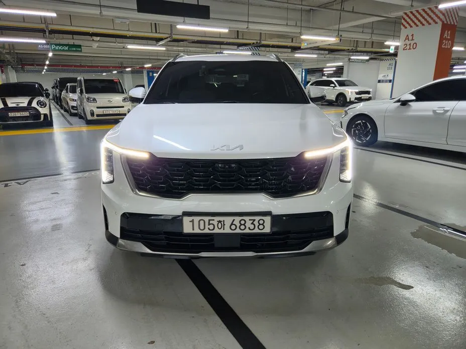 Kia Sorento — фото 1