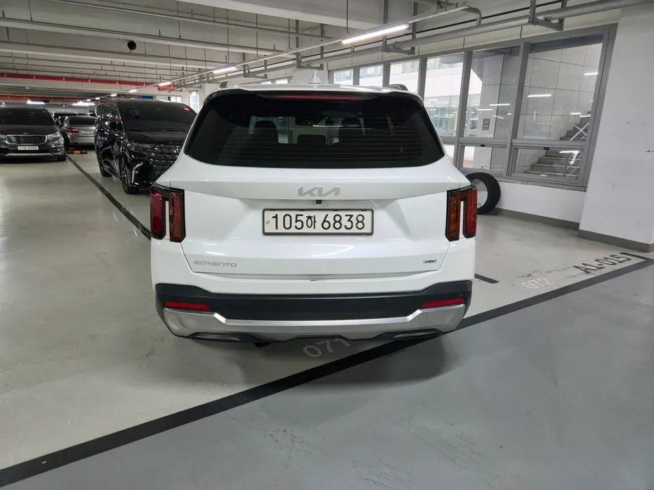 Kia Sorento — фото 10