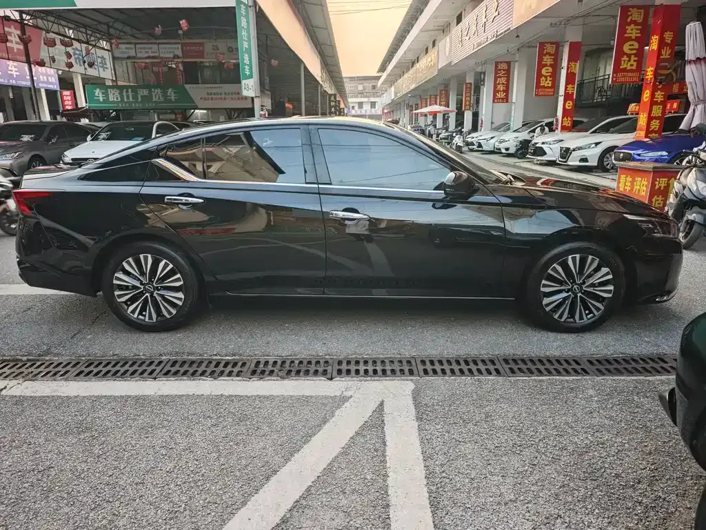 Nissan Teana — фото 10