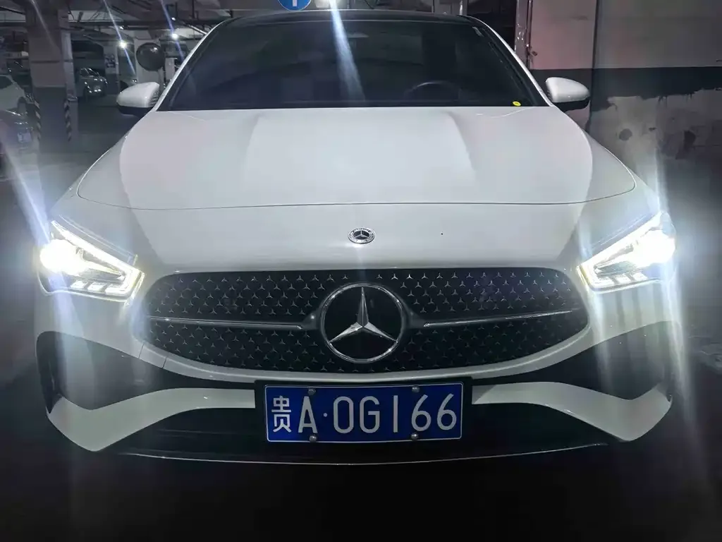 Mercedes-Benz CLA (Import) — фото 2