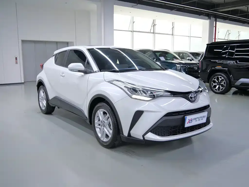 Toyota C-HR — фото 5