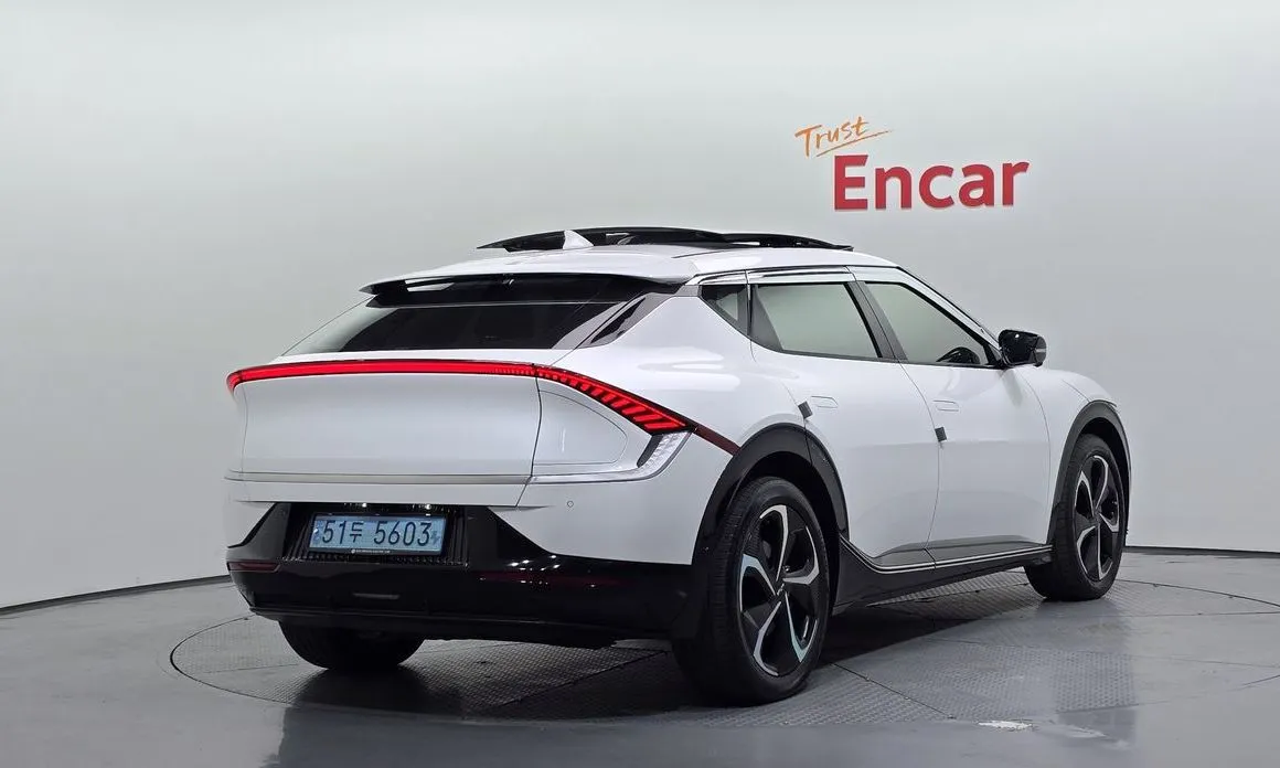 Kia EV6 — фото 3