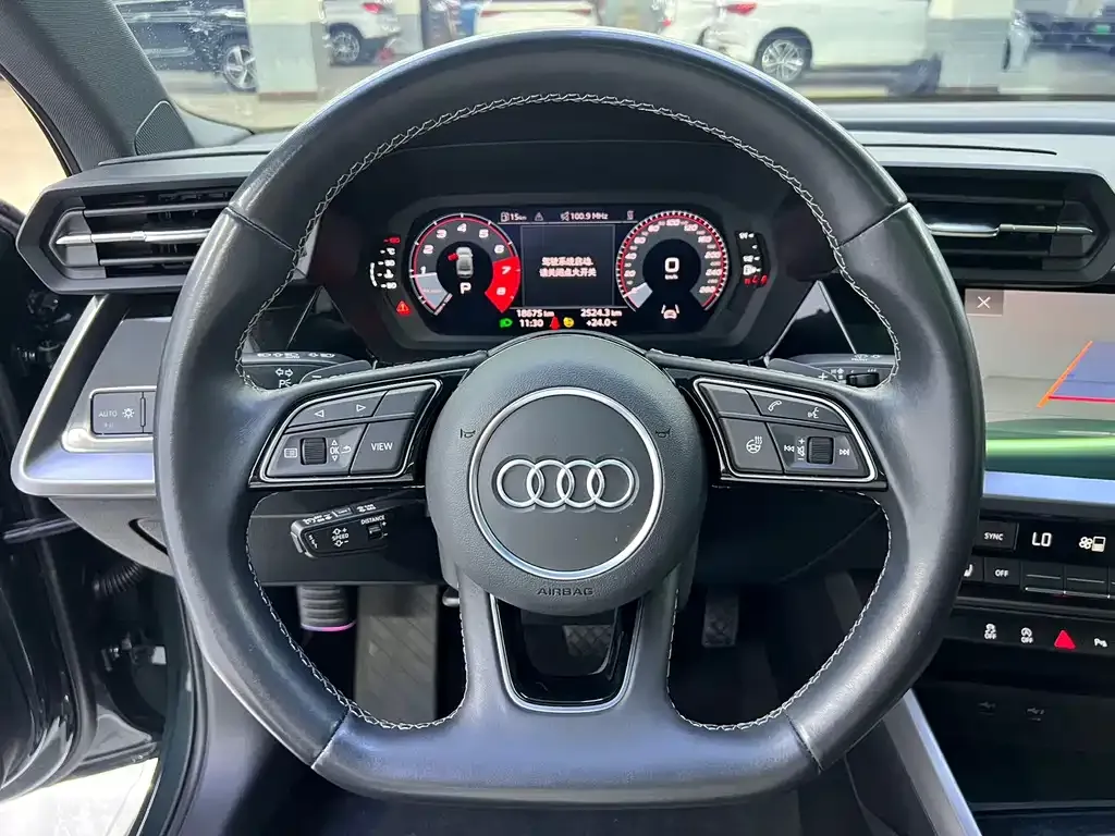 Audi A3 — фото 6