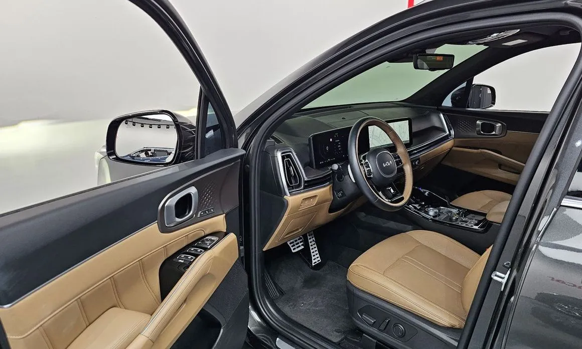 Kia Sorento — фото 7