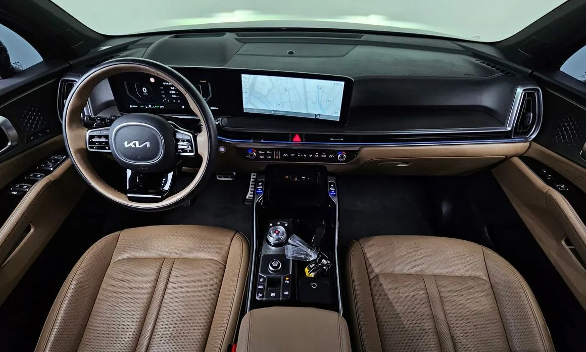 Kia Sorento — фото 8