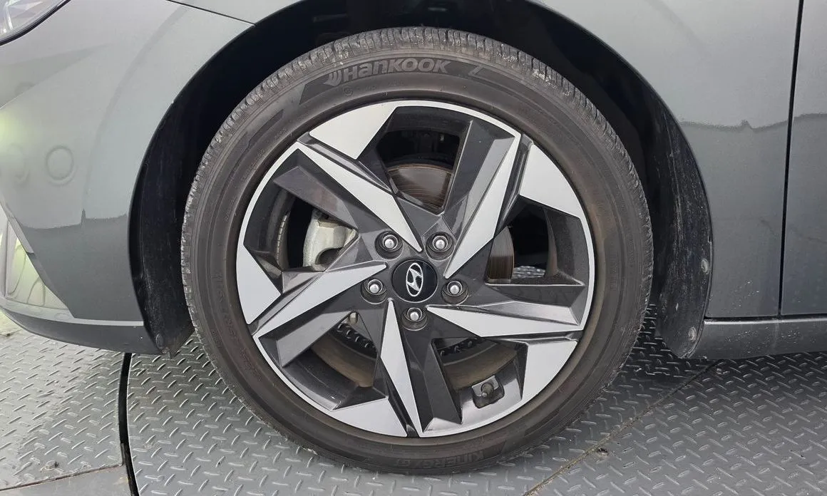 Hyundai AVANTE — фото 10