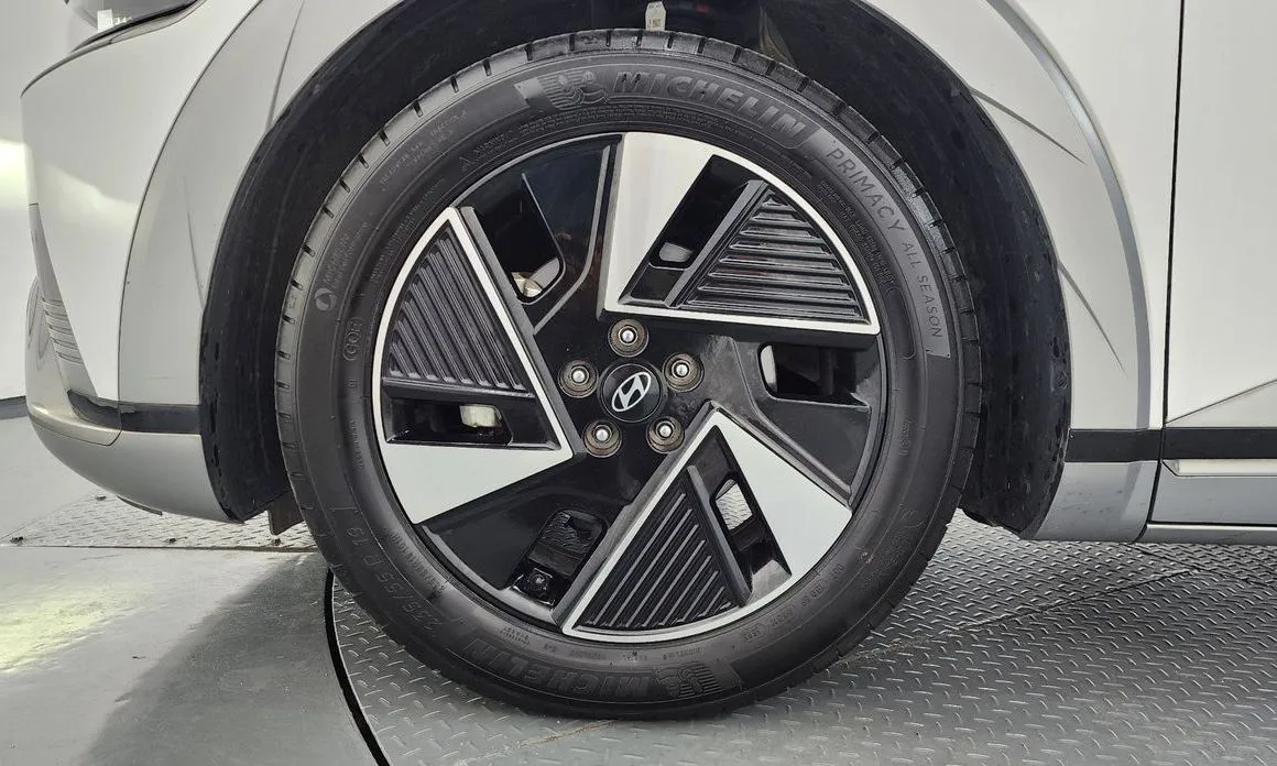 Hyundai Ioniq5 — фото 5